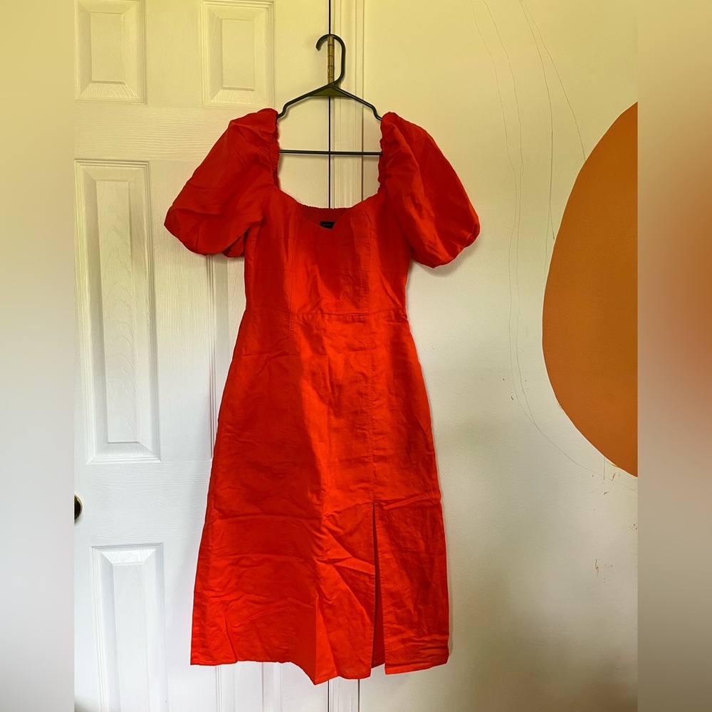 Scarlet-Orange Linen puff sleeve dress